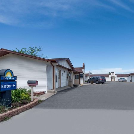 Days Inn By Wyndham Jamestown Exteriör bild