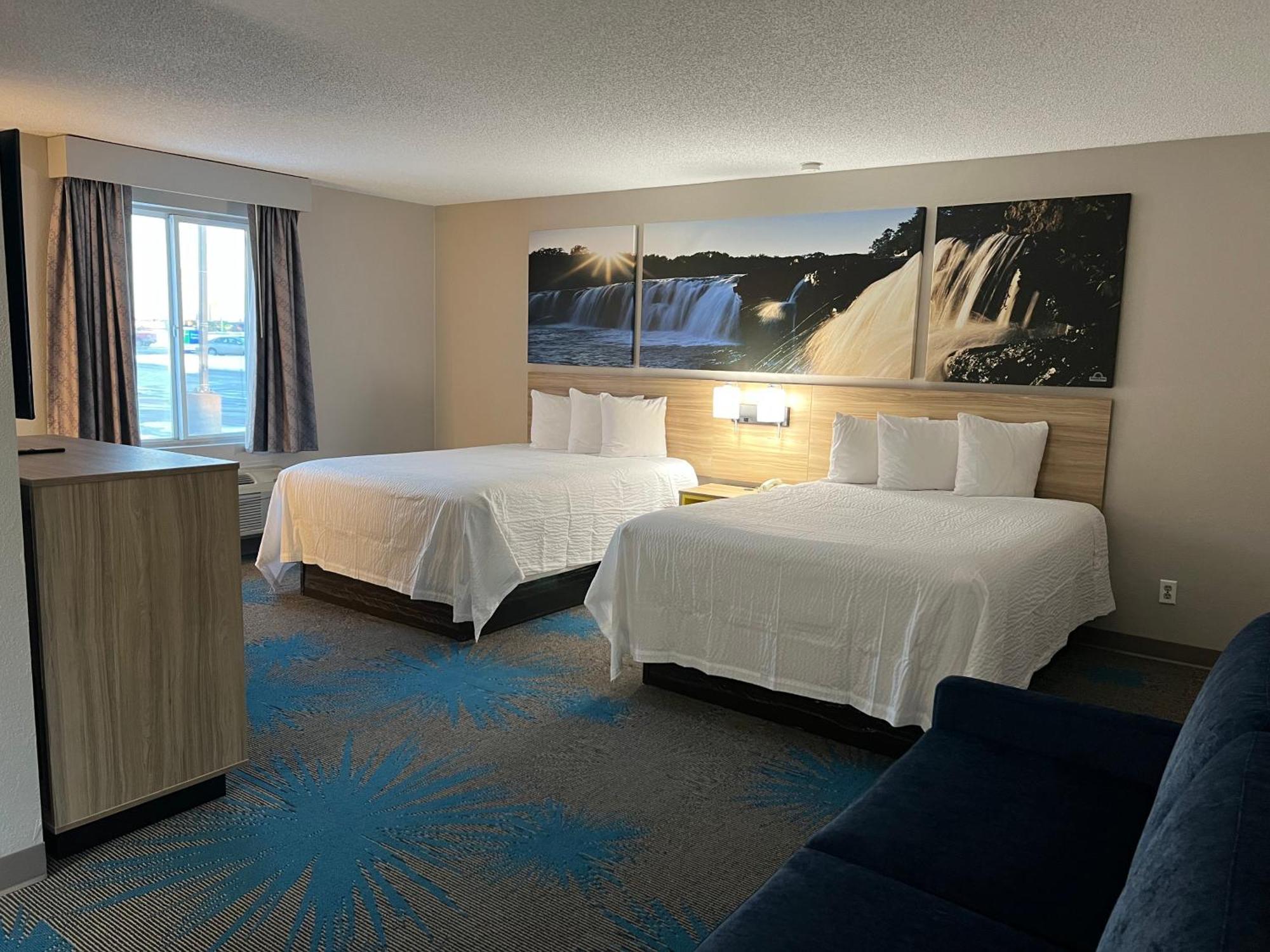 Days Inn By Wyndham Jamestown Exteriör bild