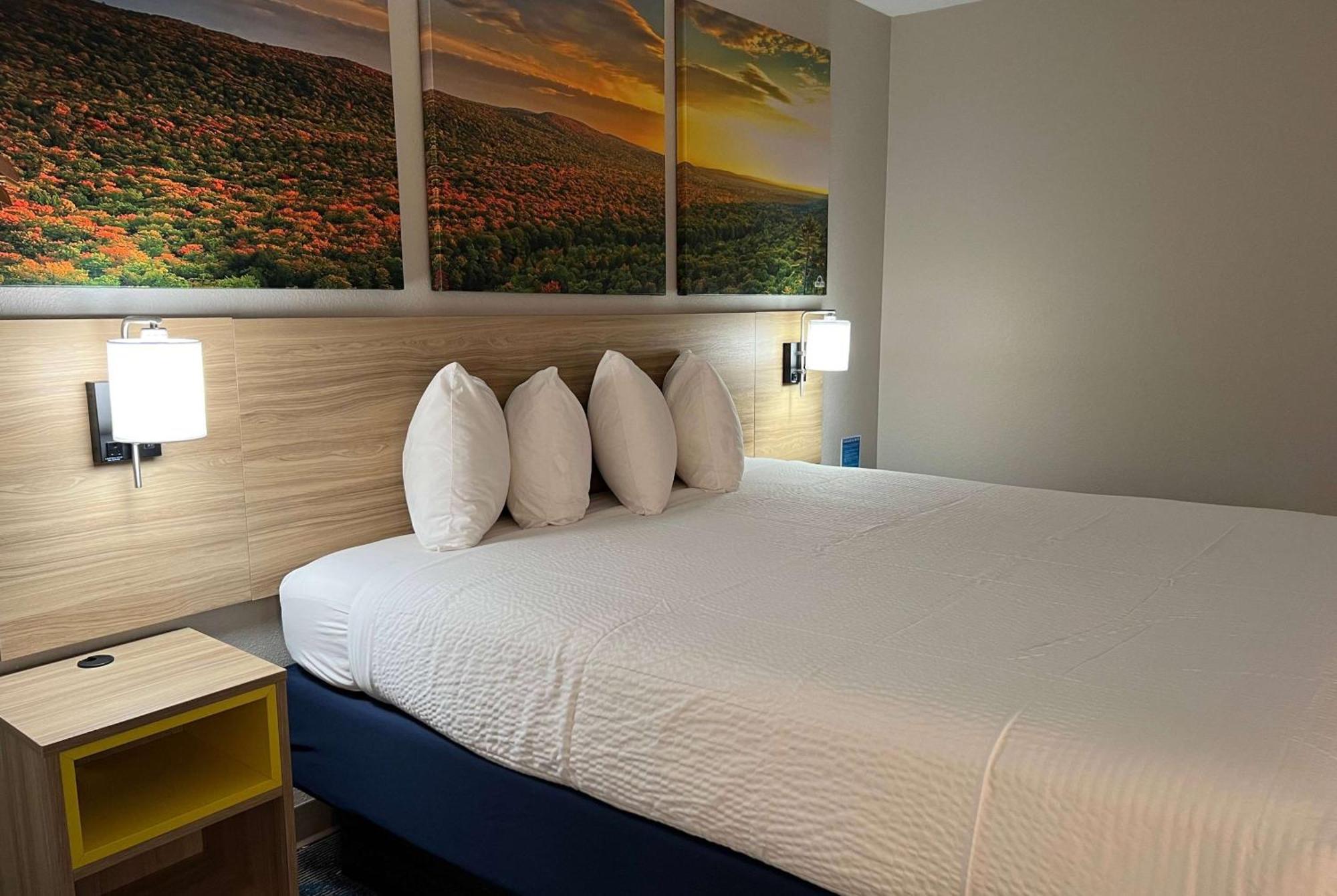 Days Inn By Wyndham Jamestown Exteriör bild